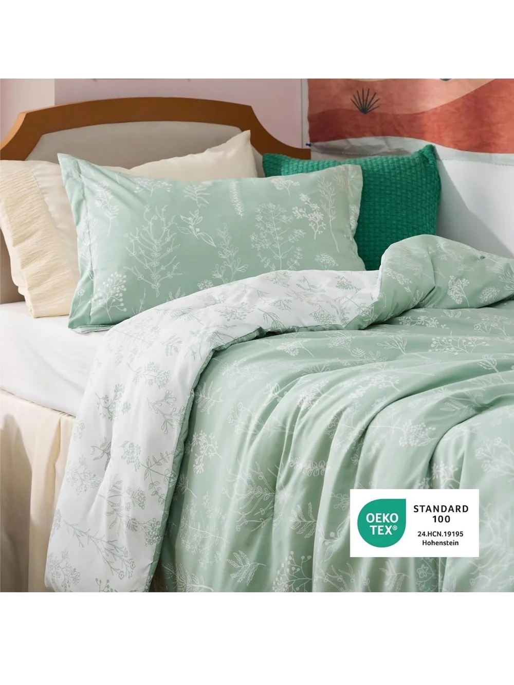 NEW Reversible twin Comforter Set in Sage Green